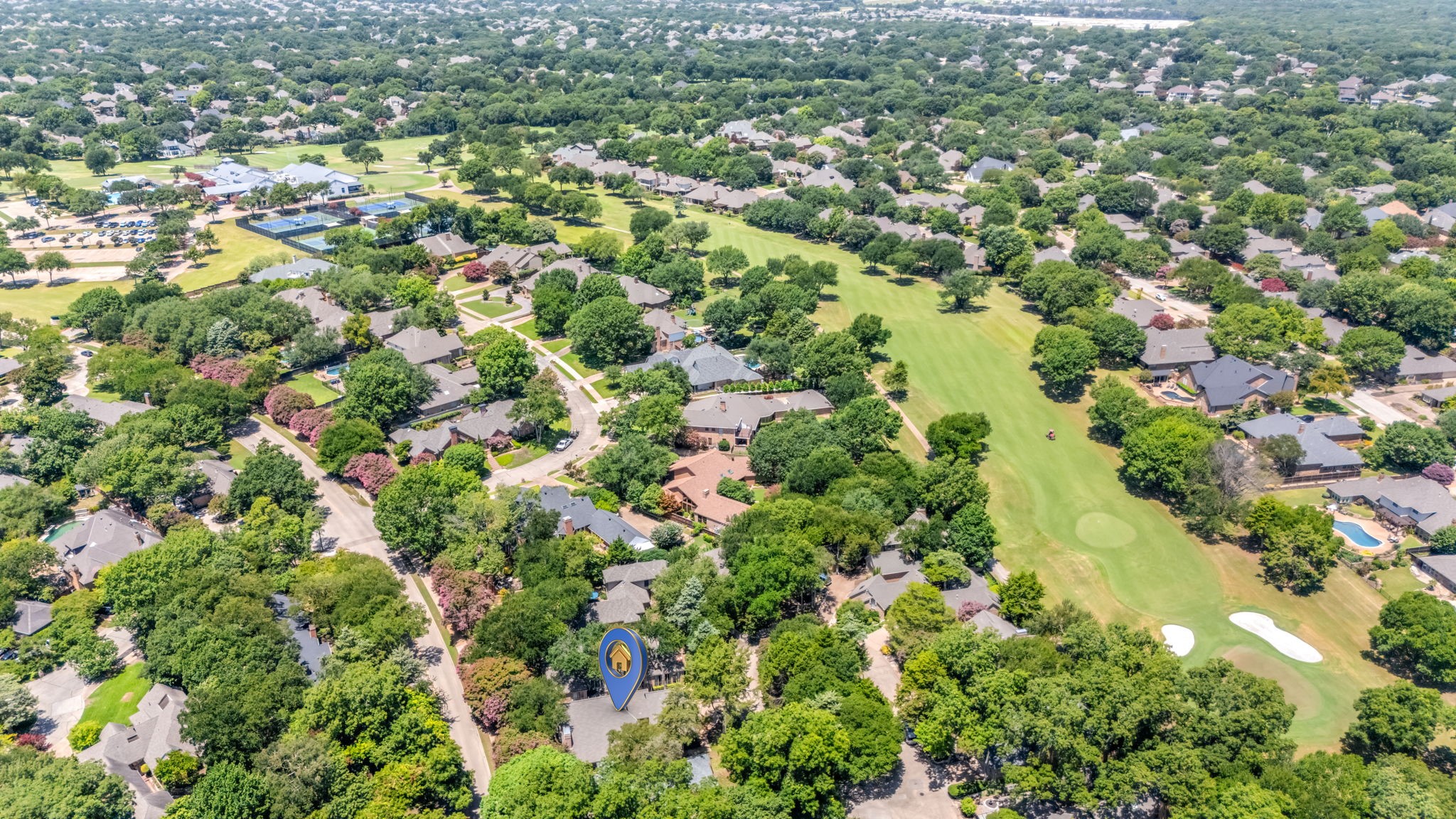 2407 Forest Court