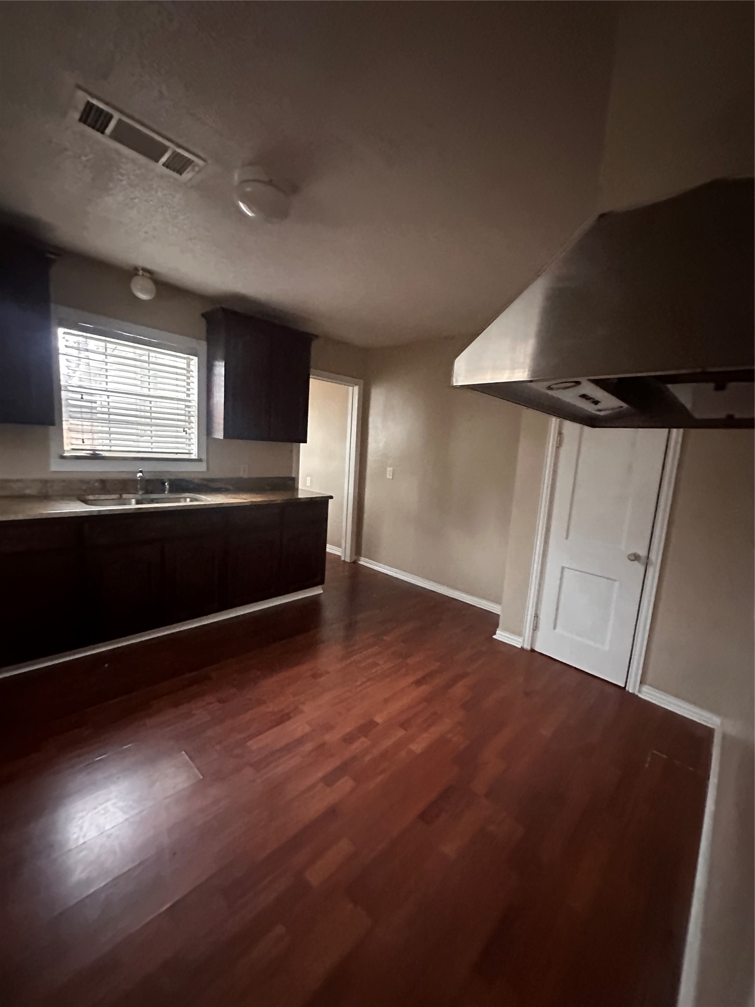 1208 Hall Street