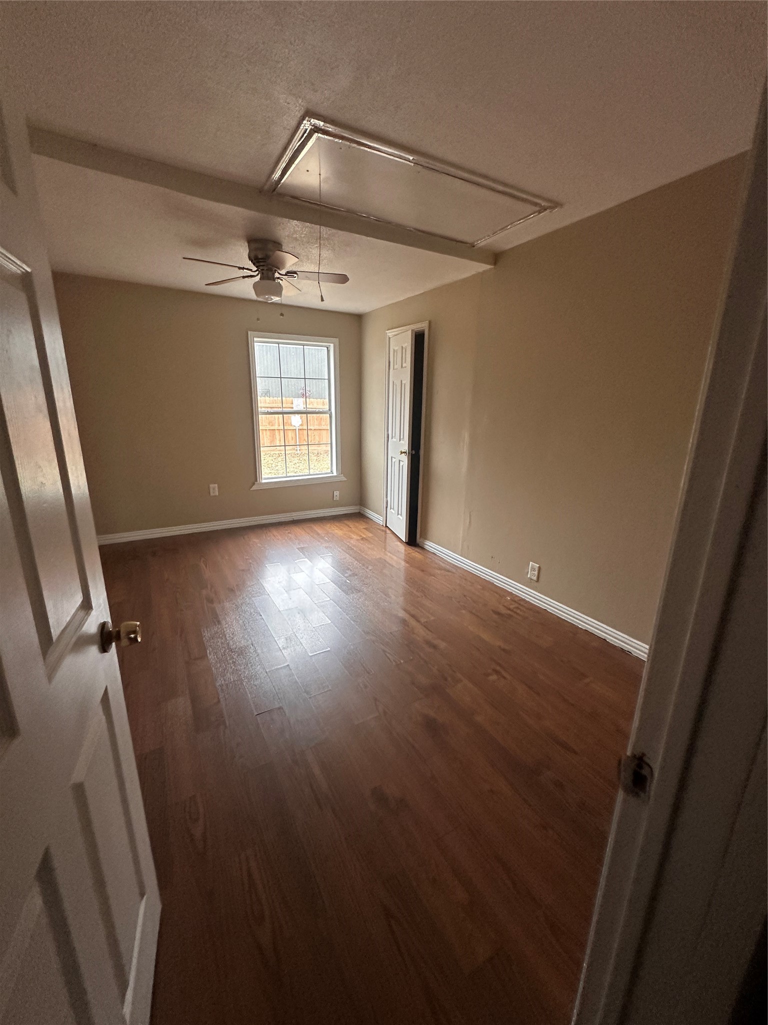 1208 Hall Street