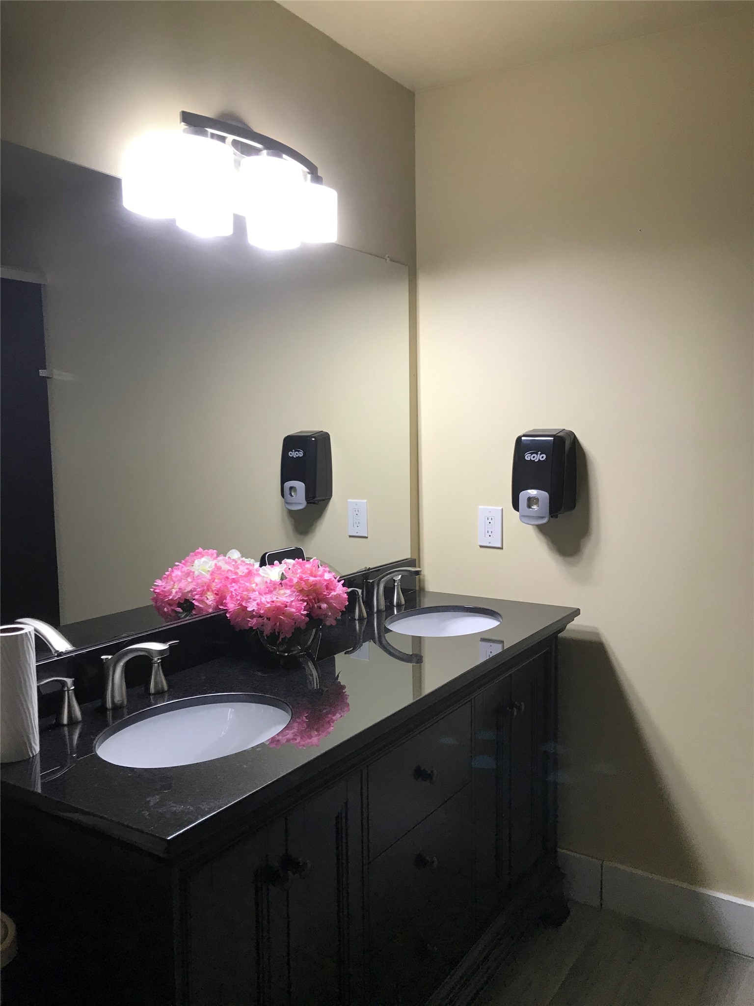 10055 Aeronca Lane
