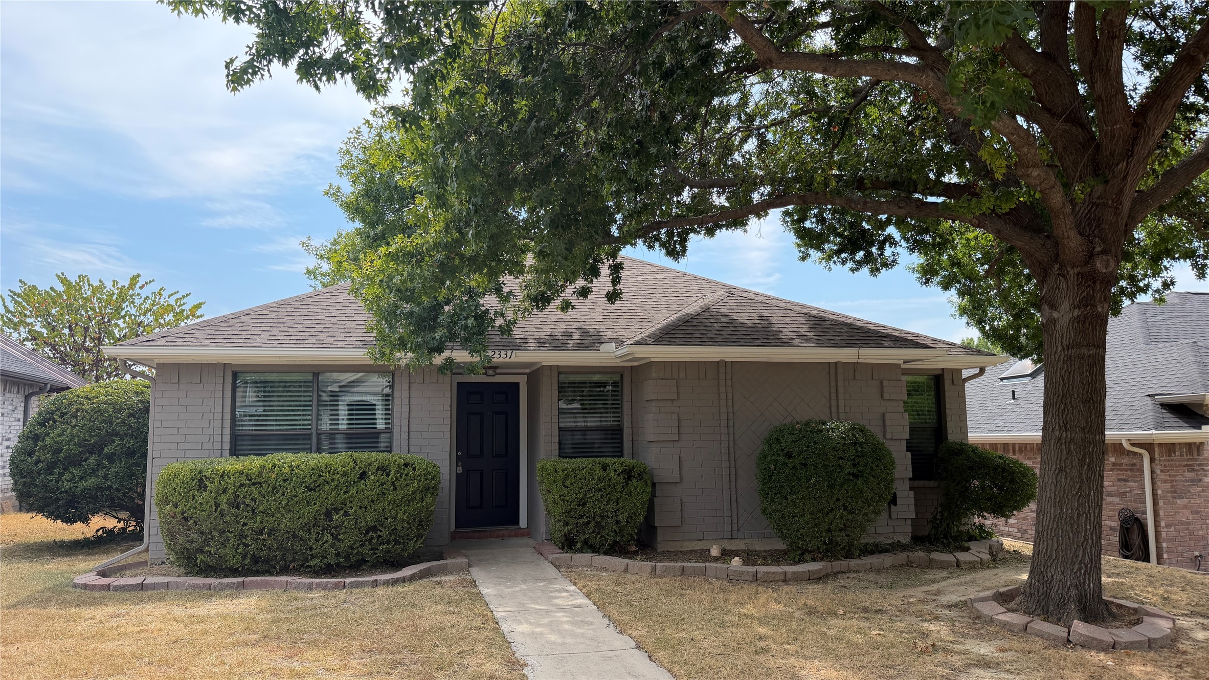2331 Foothill Road