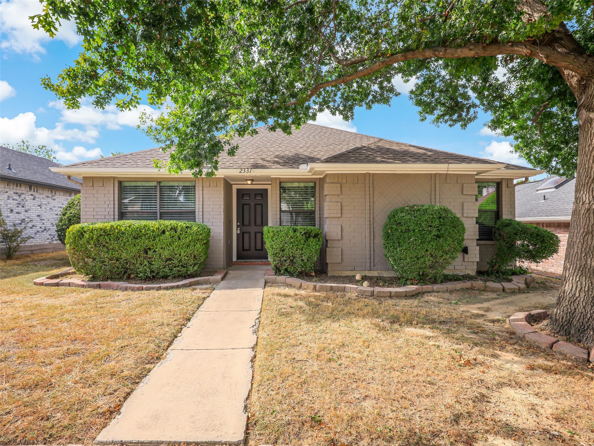 2331 Foothill Road