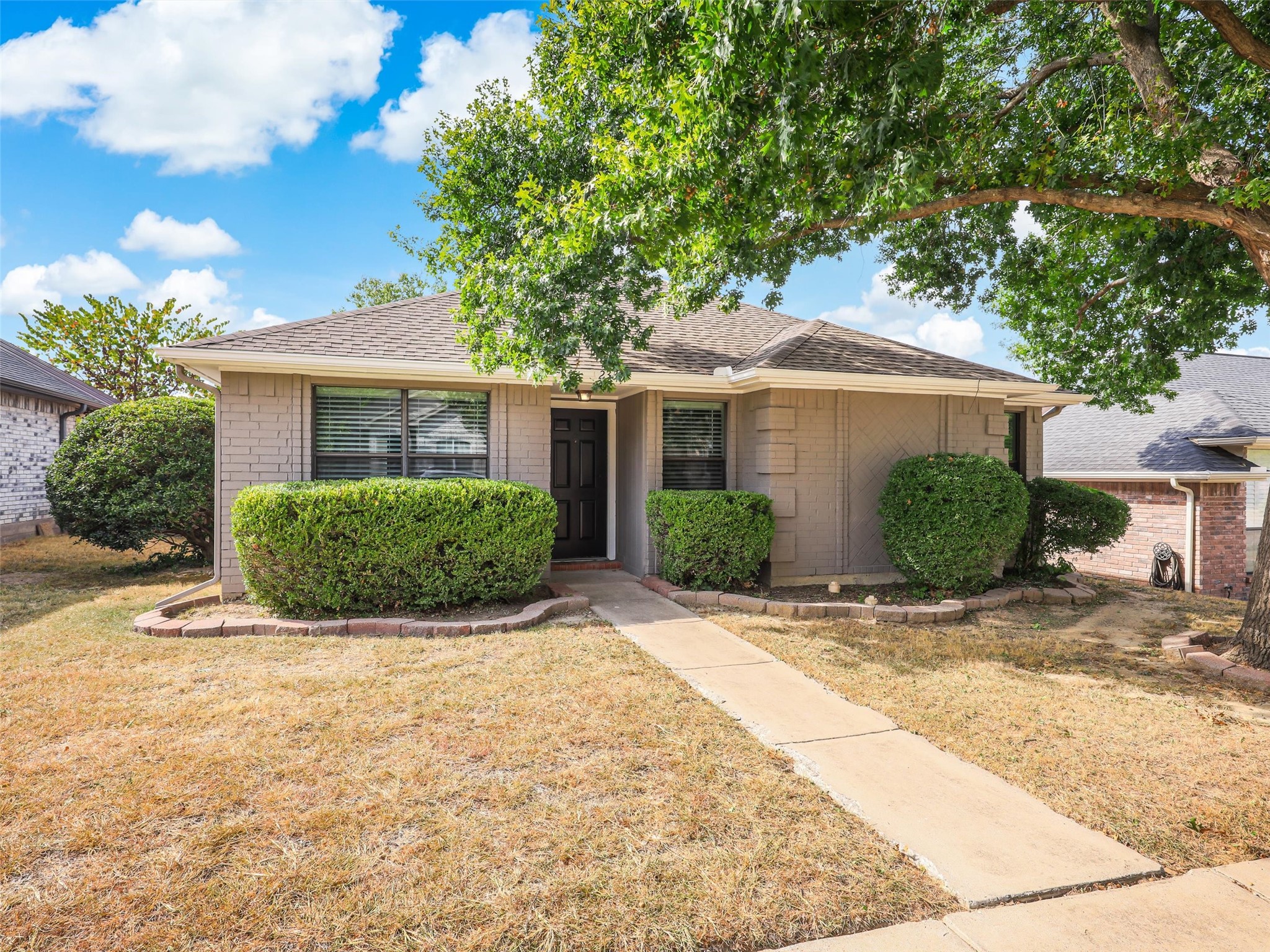 2331 Foothill Road