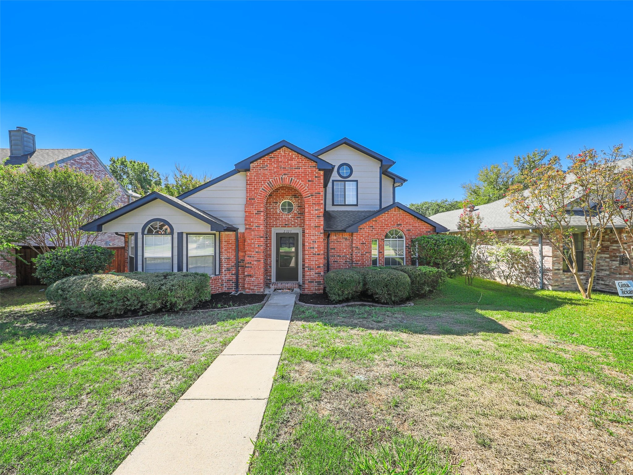 2327 N Ridge Road