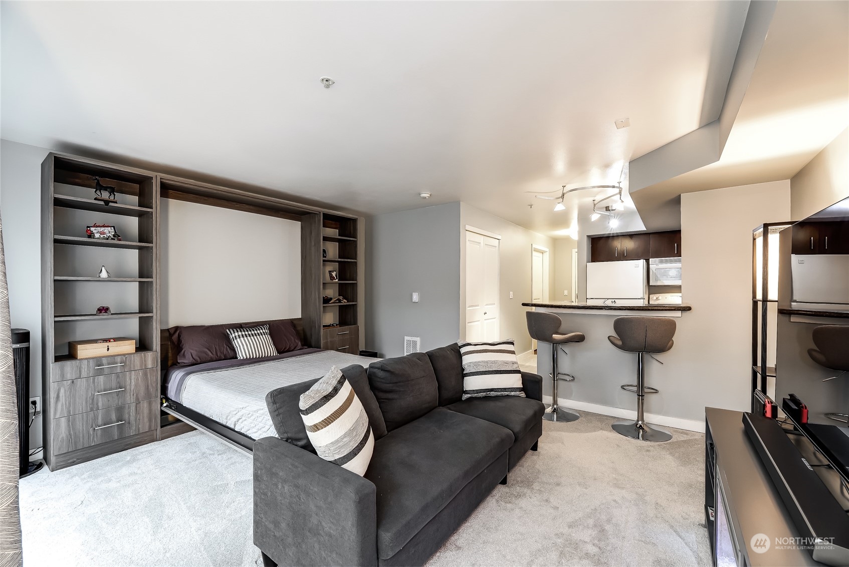 108 5th Avenue S ##514