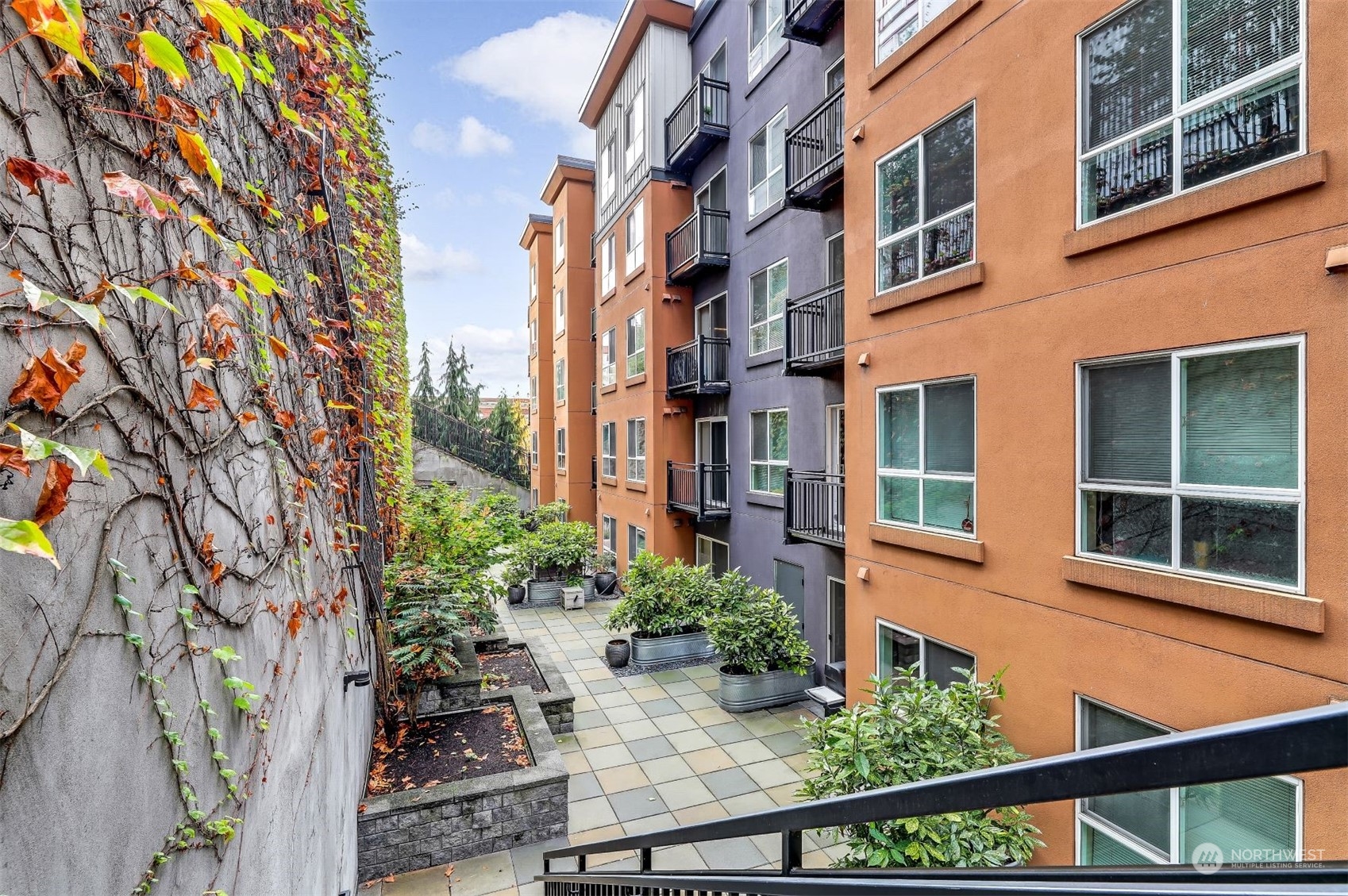 108 5th Avenue S ##514