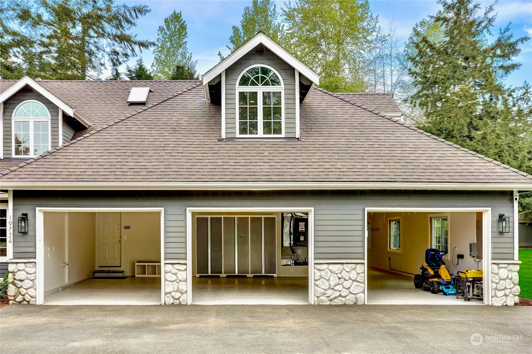 19724 166th Avenue NE, -7047