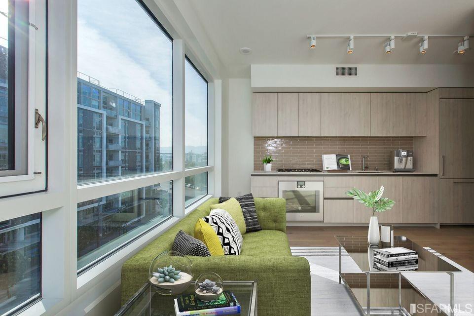 110 Channel Street Unit: 531