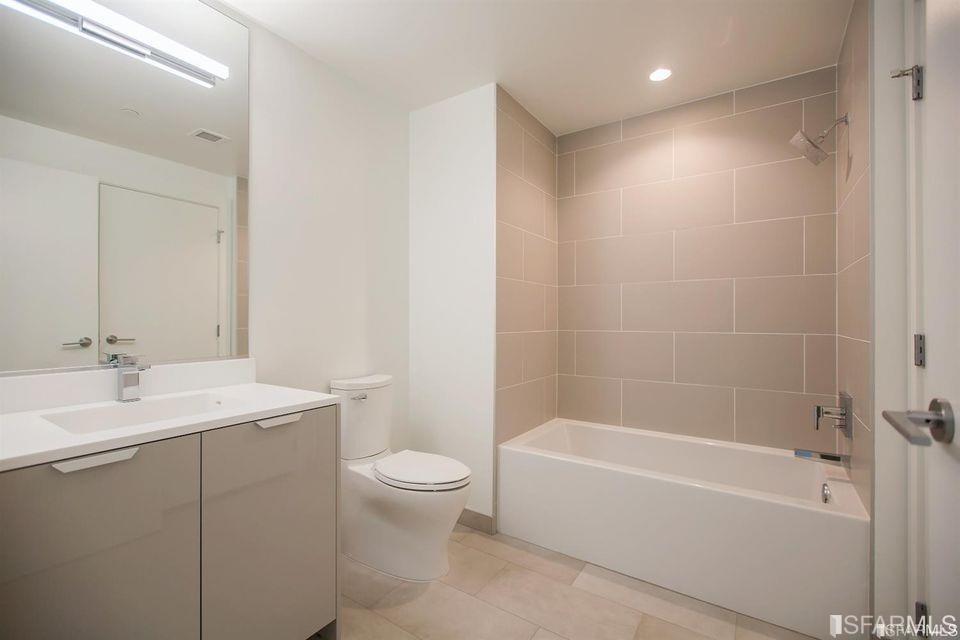 110 Channel Street Unit: 531