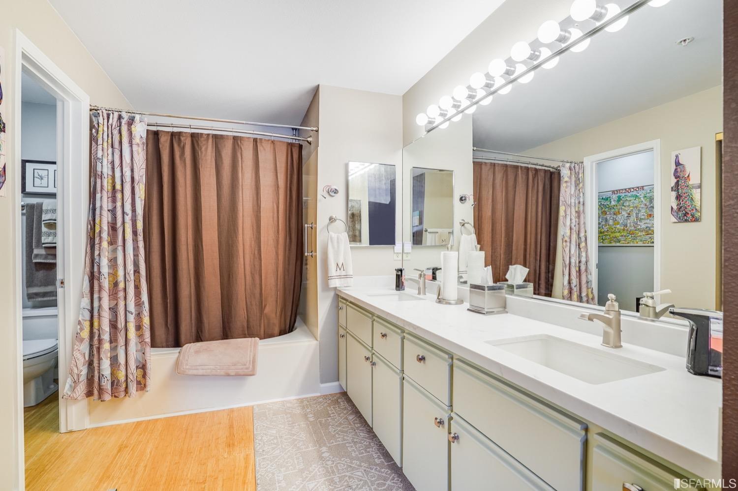323 Green Ridge Drive Unit: 4