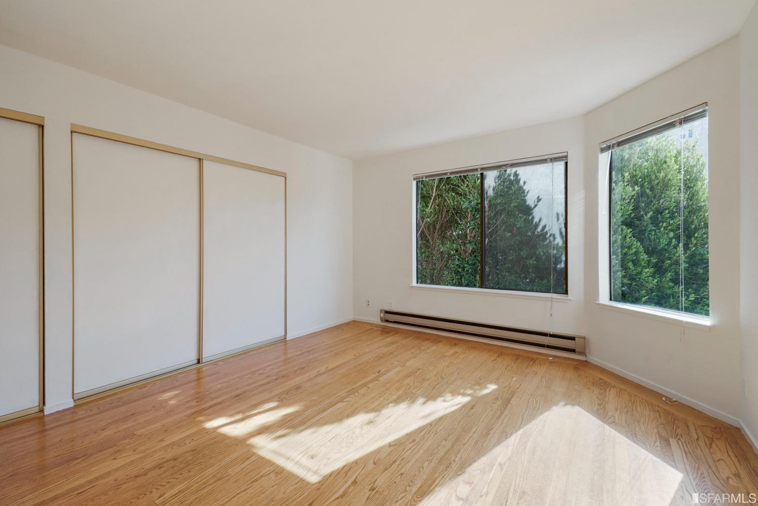 2711 Octavia Street Unit: 201
