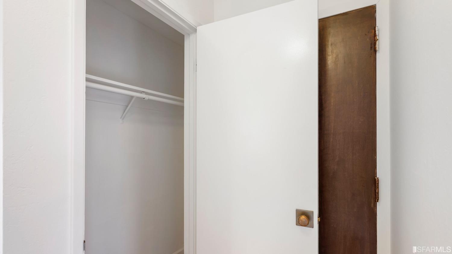2711 Octavia Street Unit: 203