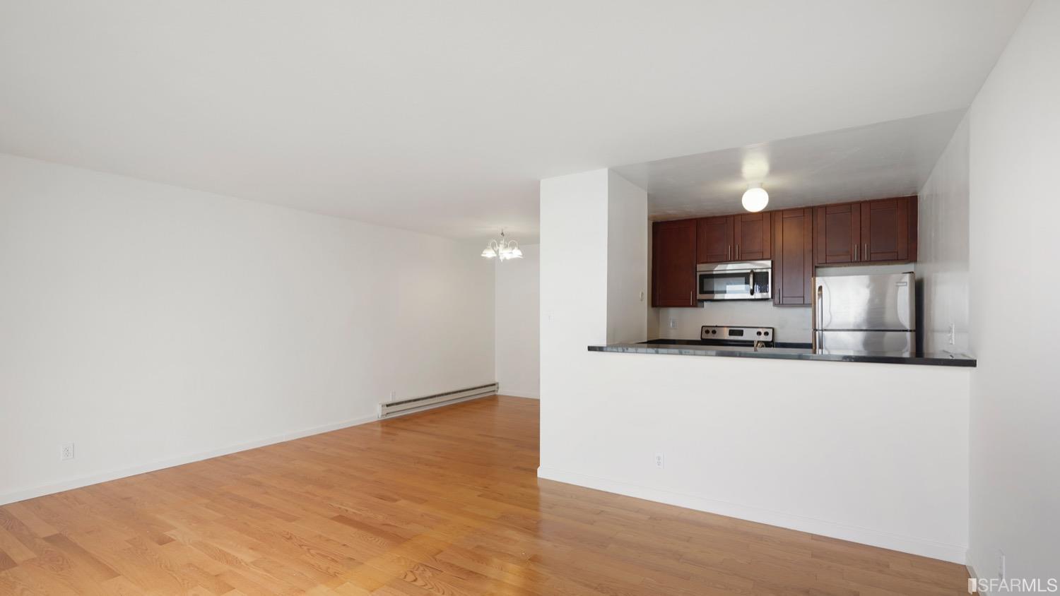 2711 Octavia Street Unit: 203