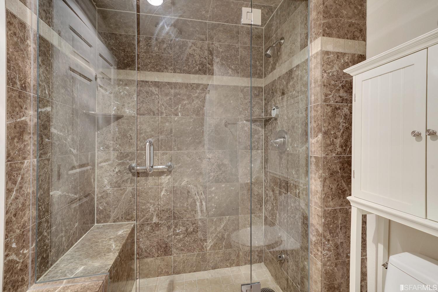 88 King Street Unit: 713