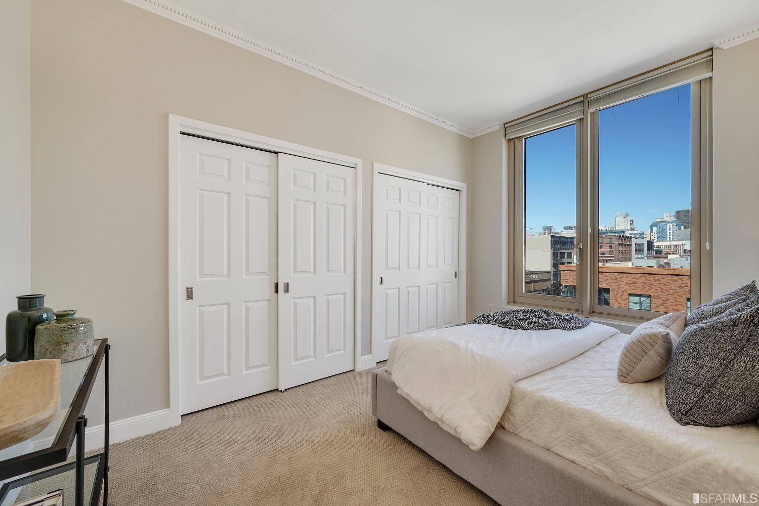 88 King Street Unit: 713