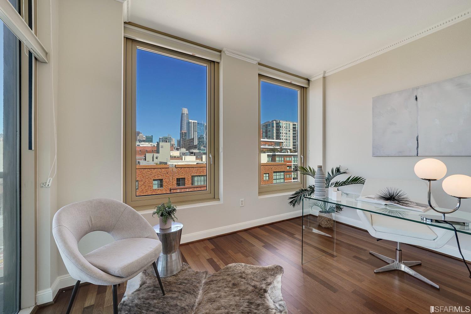 88 King Street Unit: 713