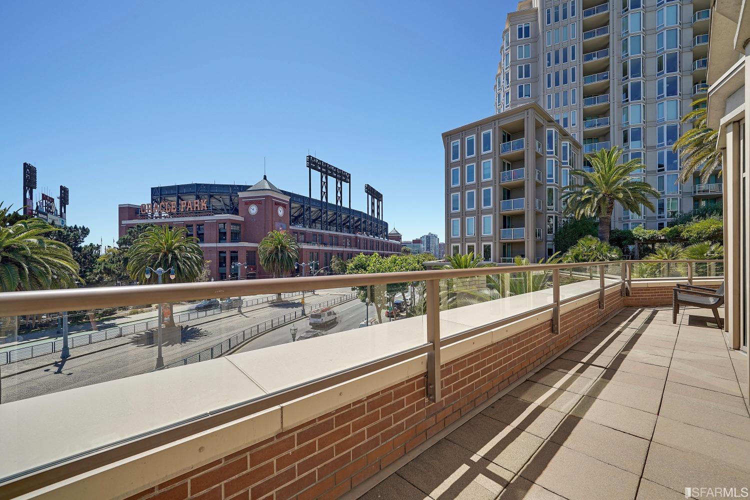88 King Street Unit: 713