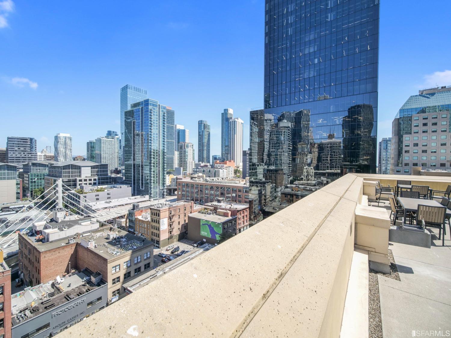 199 New Montgomery Street Unit: 212