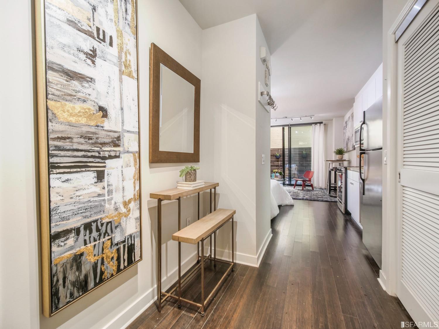 199 New Montgomery Street Unit: 212