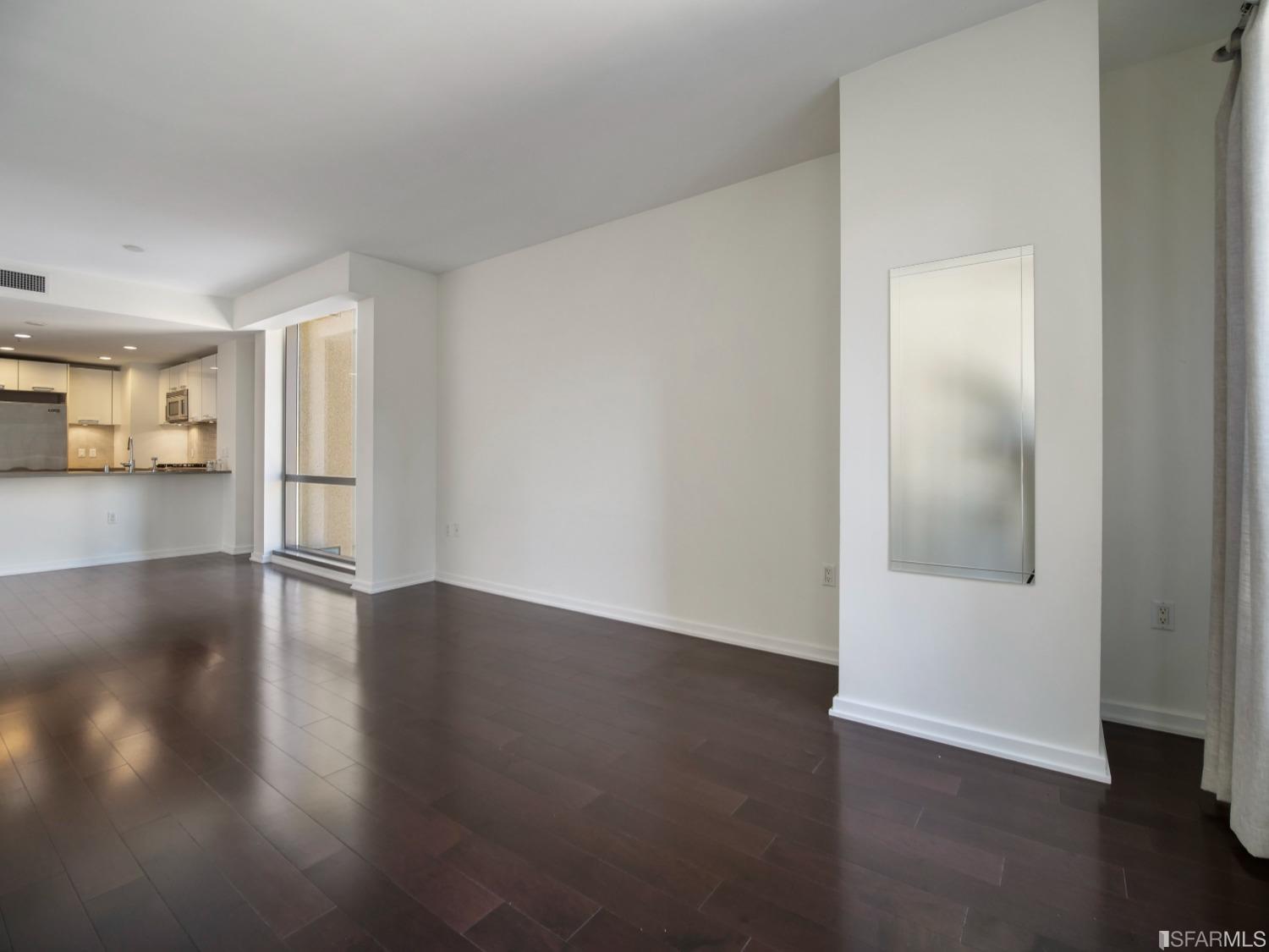 1 Hawthorne Street Unit: 7A