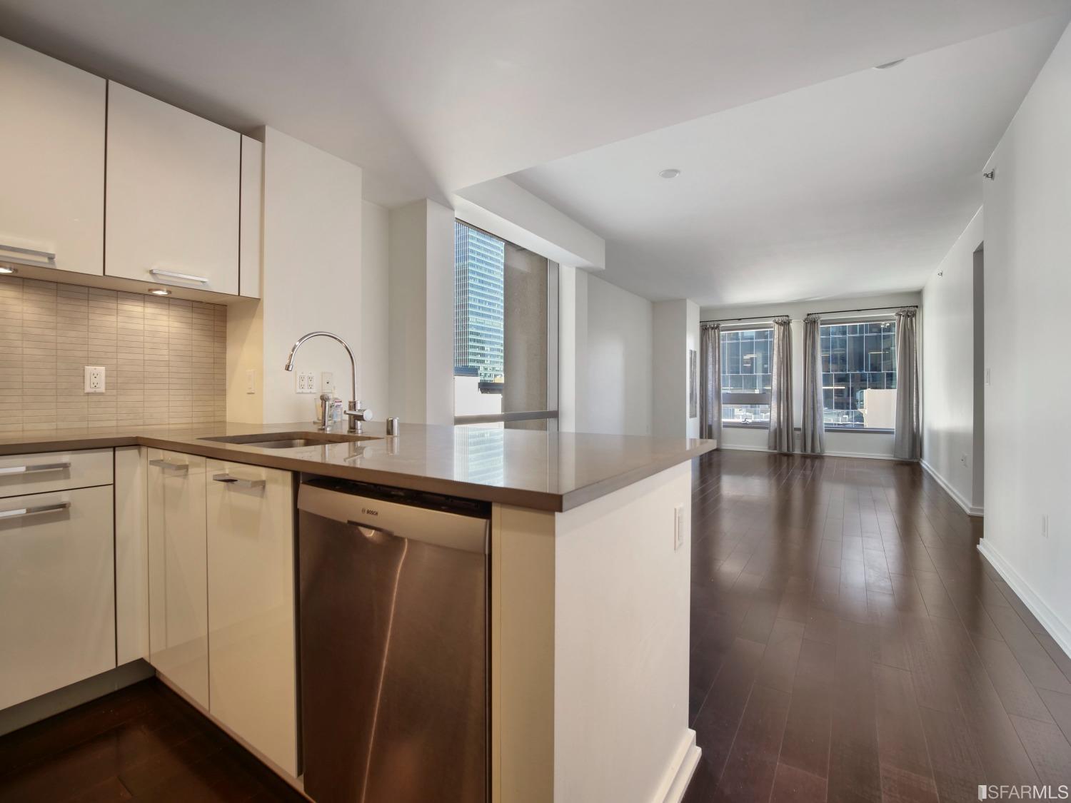 1 Hawthorne Street Unit: 7A