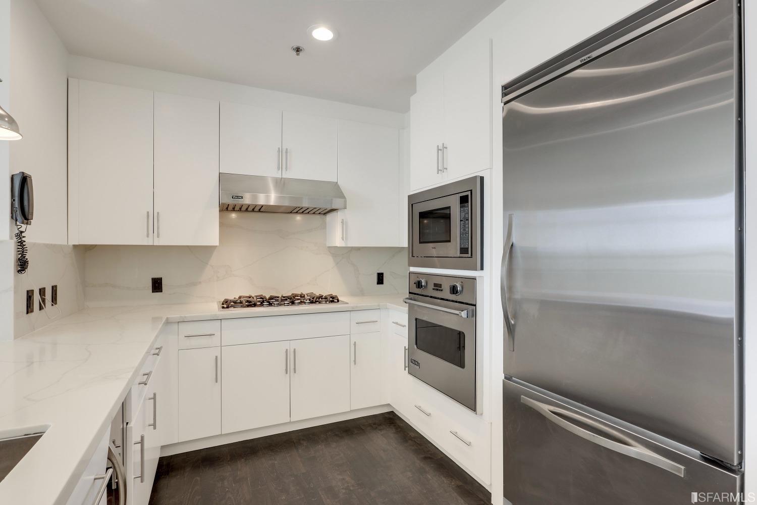 690 Market Street Unit: 1603
