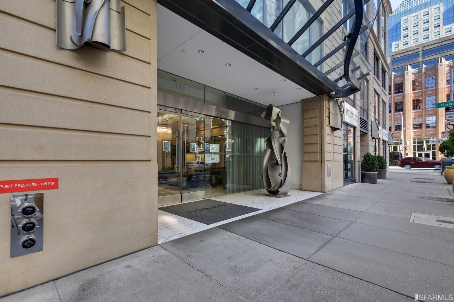 199 New Montgomery Street Unit: 212
