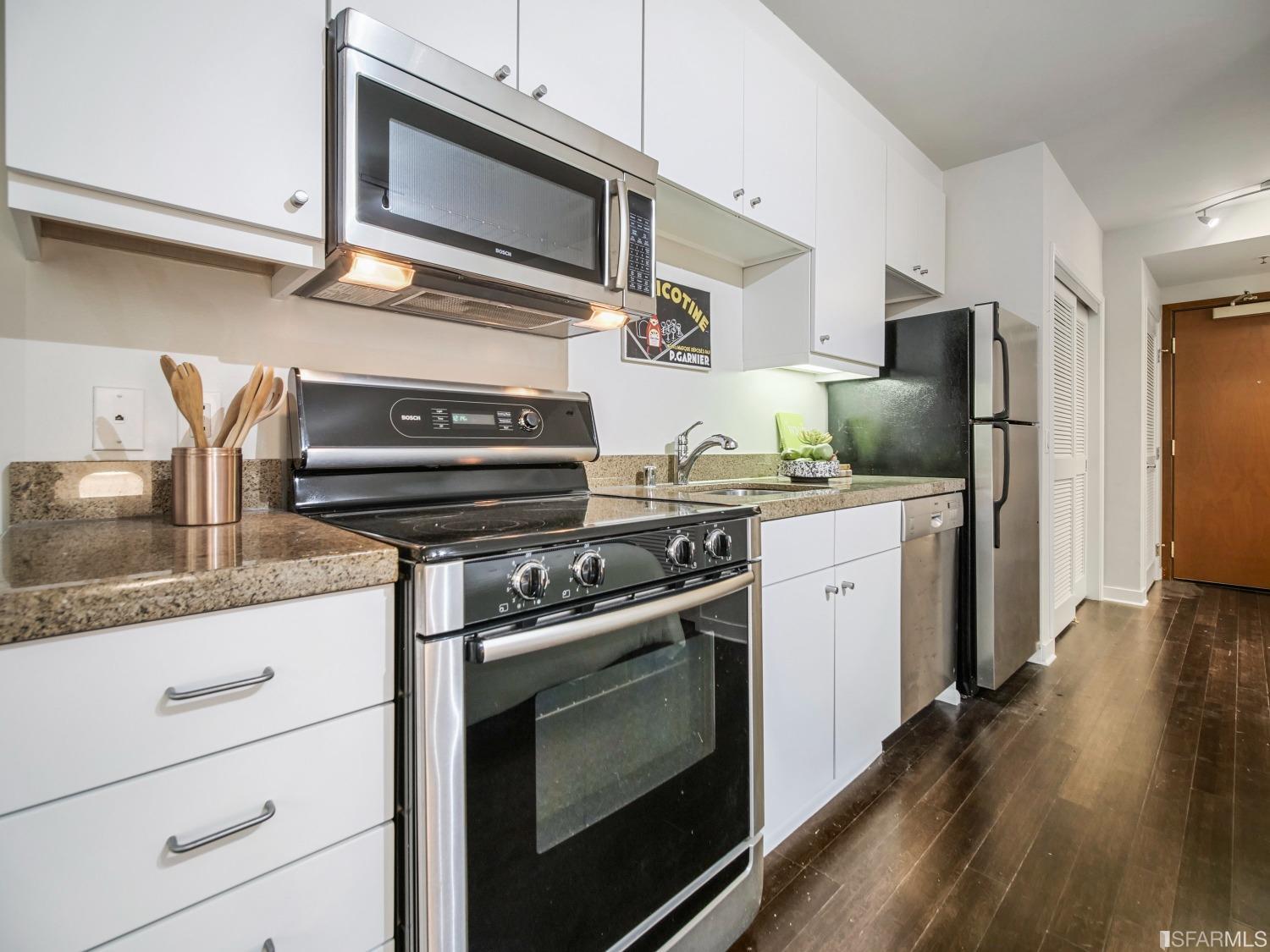 199 New Montgomery Street Unit: 212