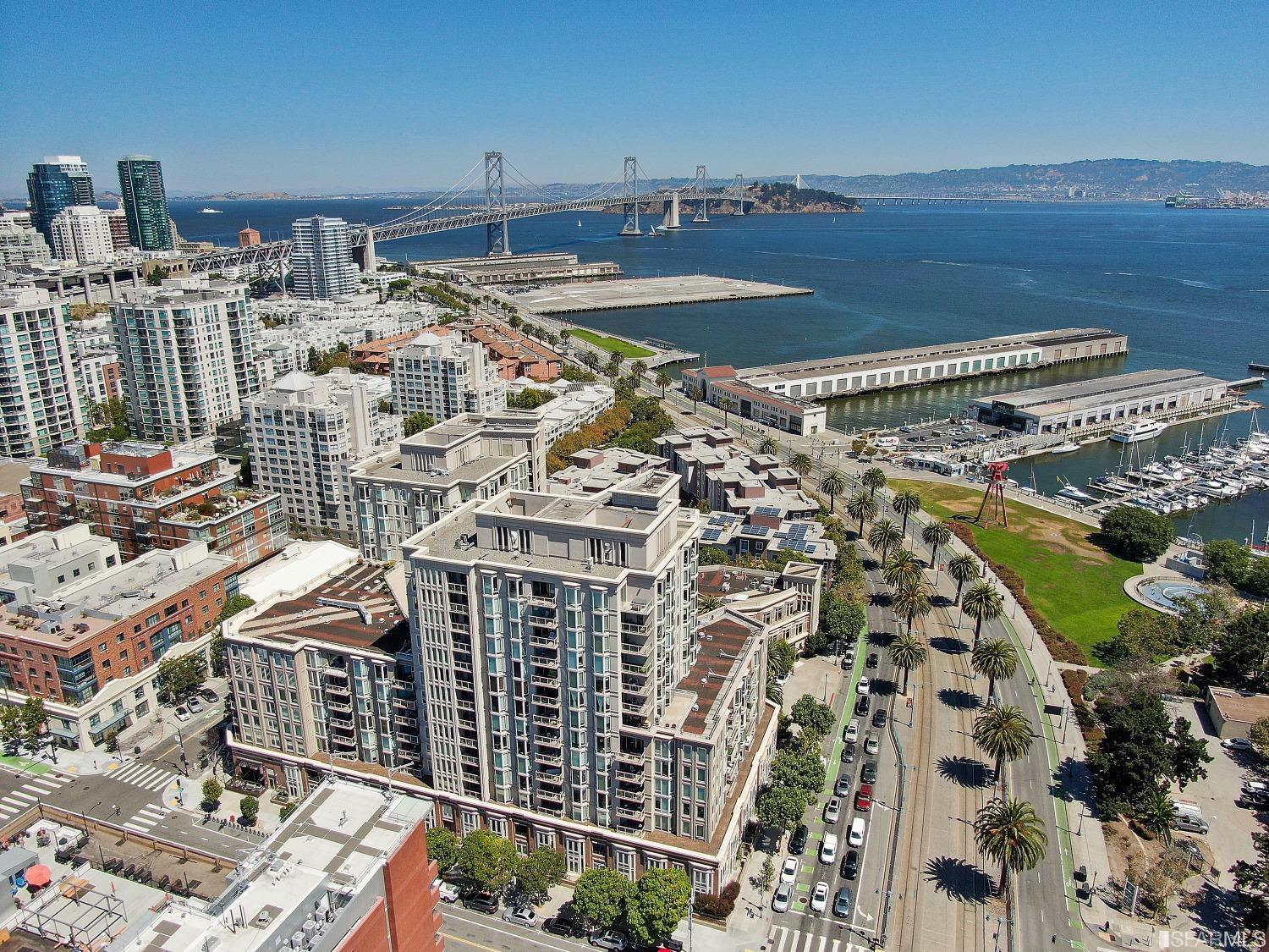 88 King Street Unit: 919