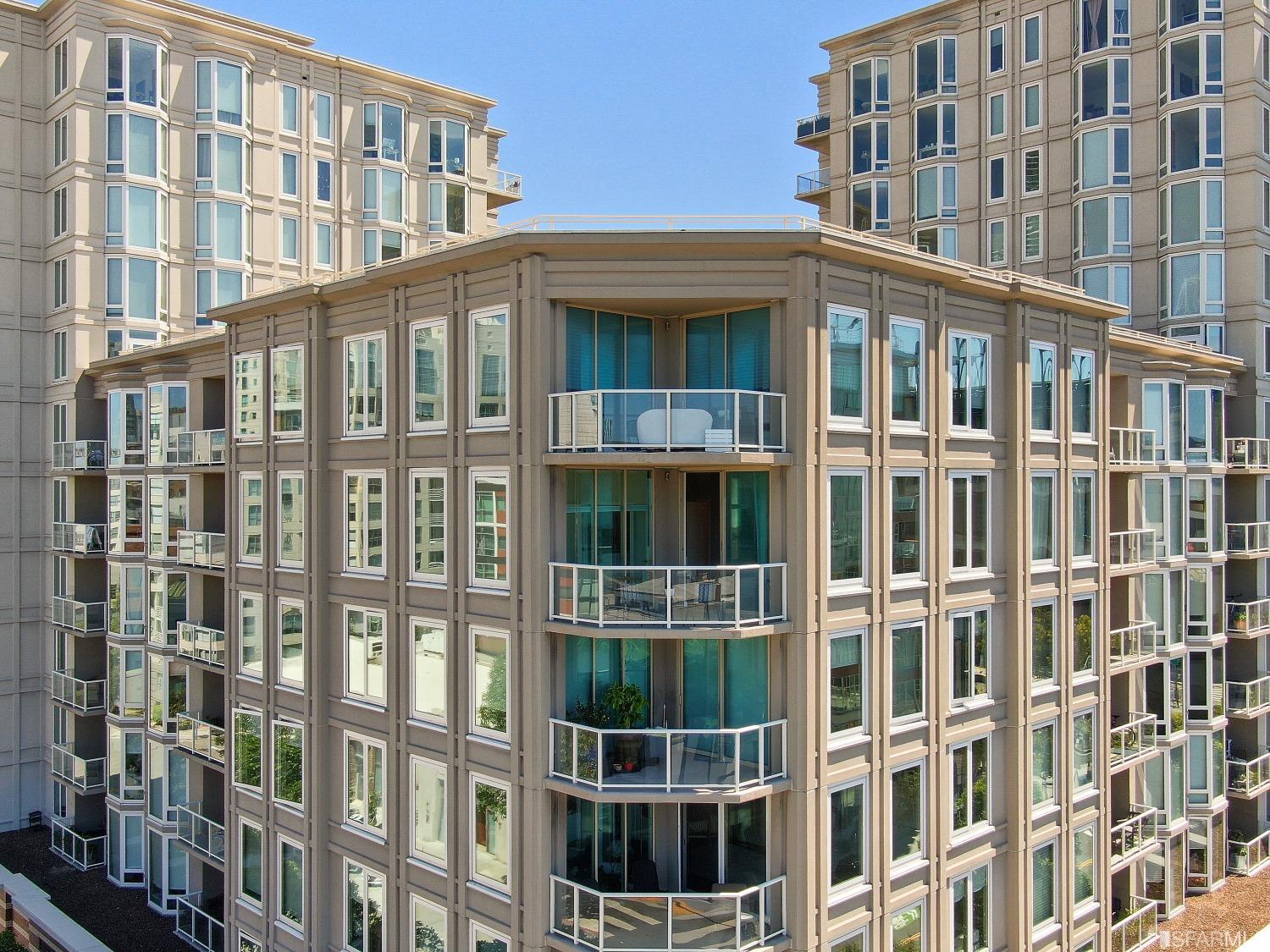 88 King Street Unit: 919