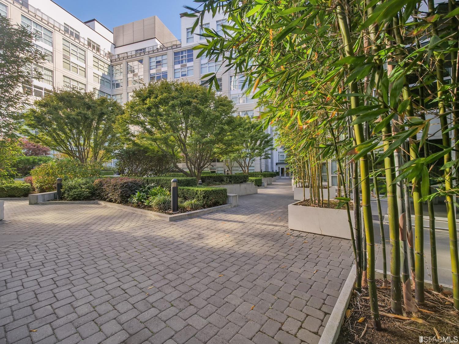200 Brannan Street Unit: 102