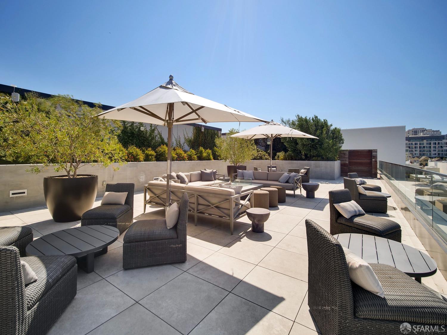 1515 Union Street Unit: 5E