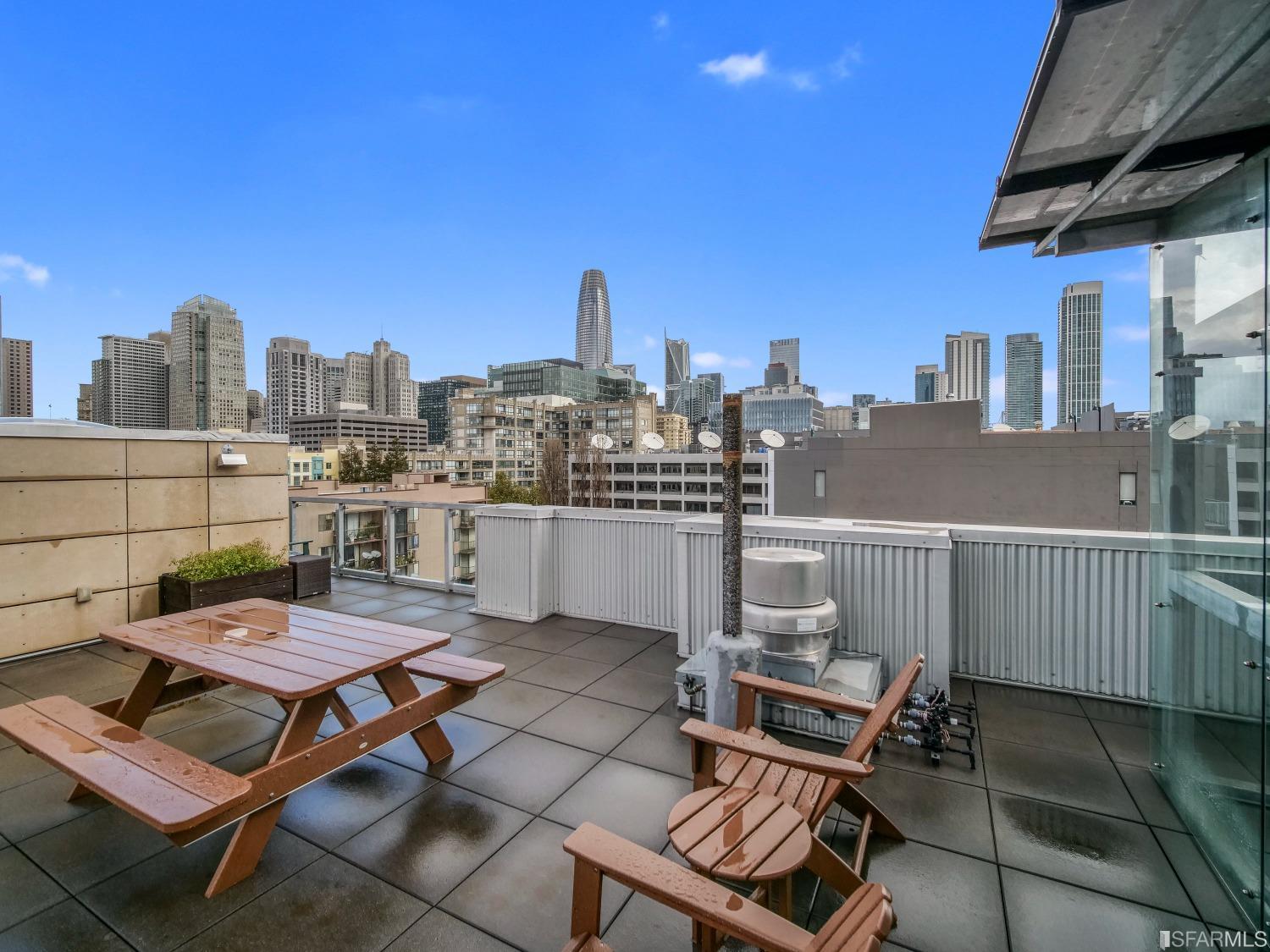 766 Harrison Street Unit: 504