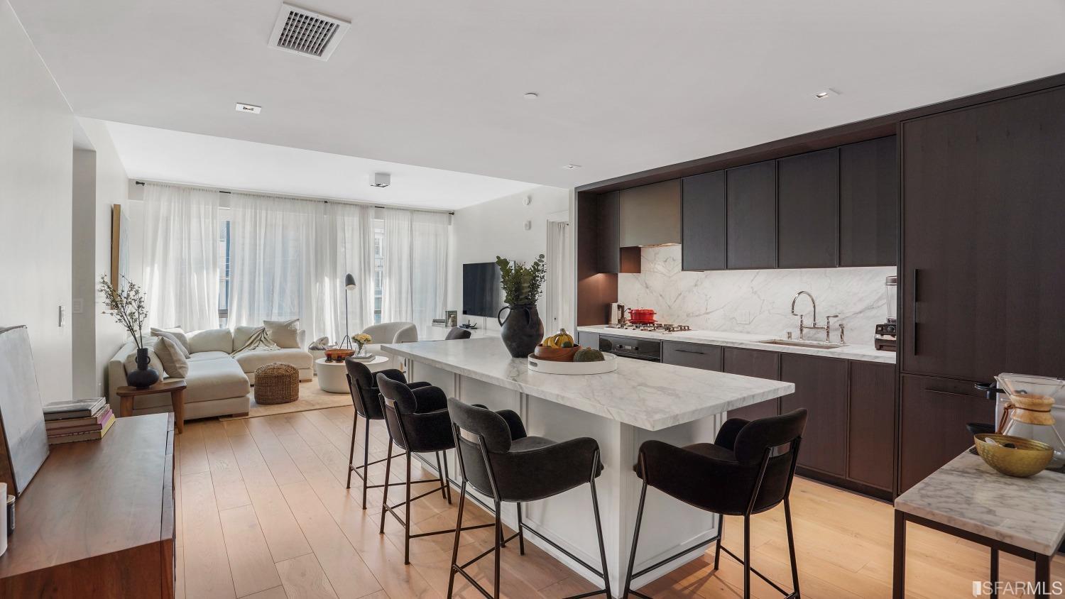 1515 Union Street Unit: 3H