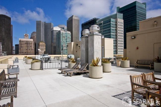 199 New Montgomery Street Unit: 206