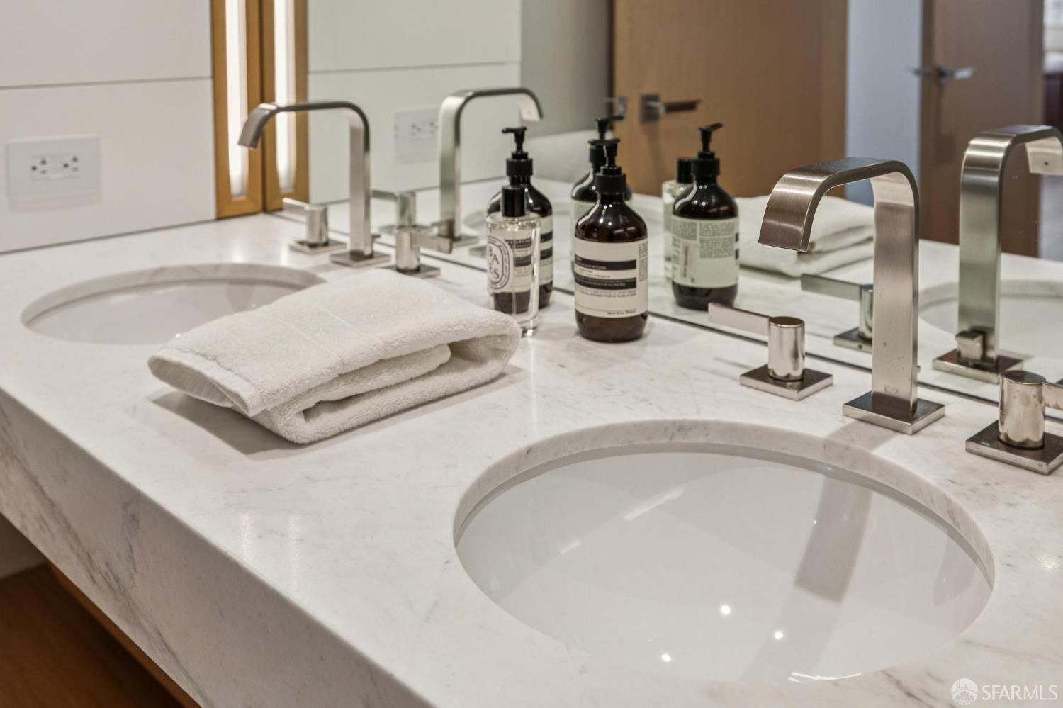 1 Steuart Lane # 201