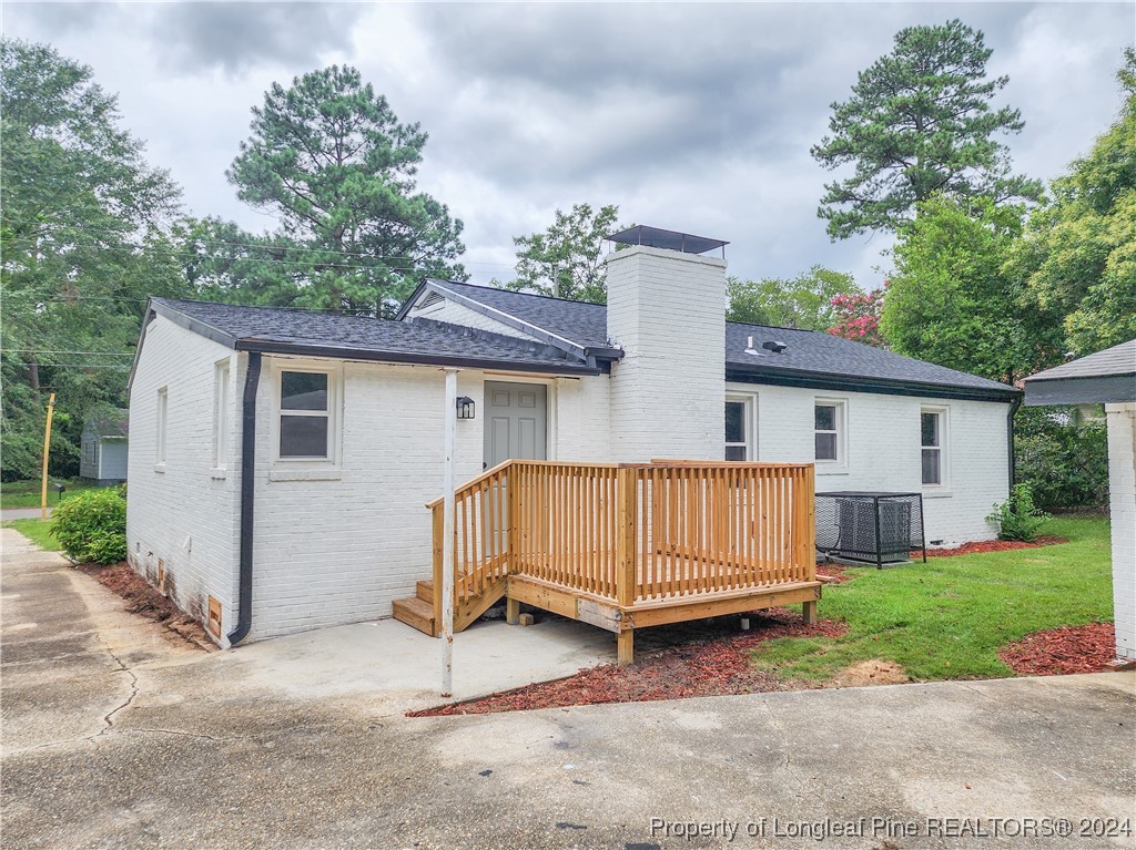 305 Eucalyptus Road