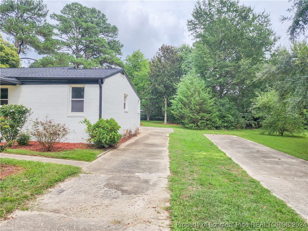 305 Eucalyptus Road
