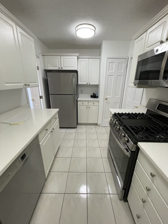 77 Pond Ave # 1402