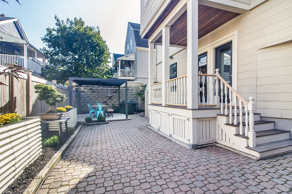 89 Pearson Ave # 2