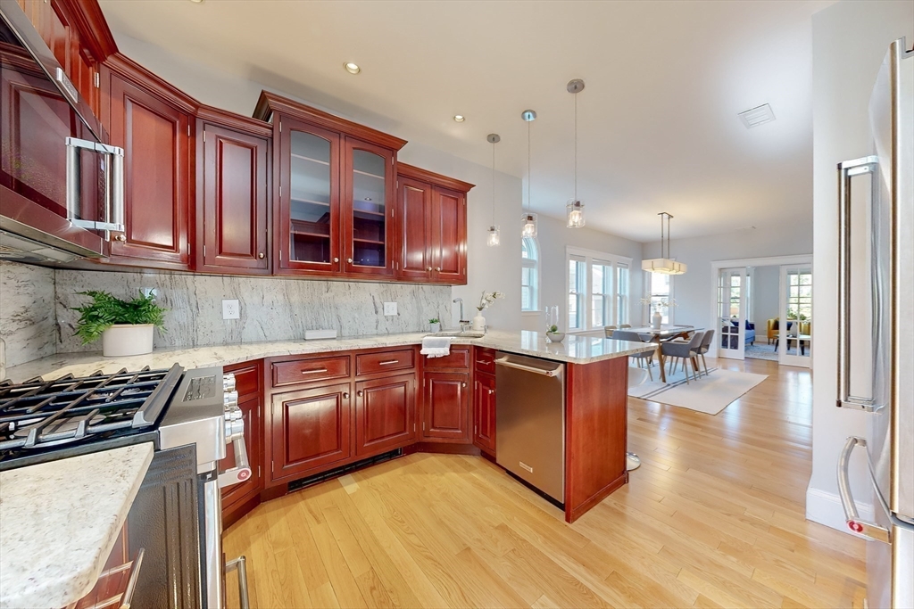 89 Pearson Ave # 2