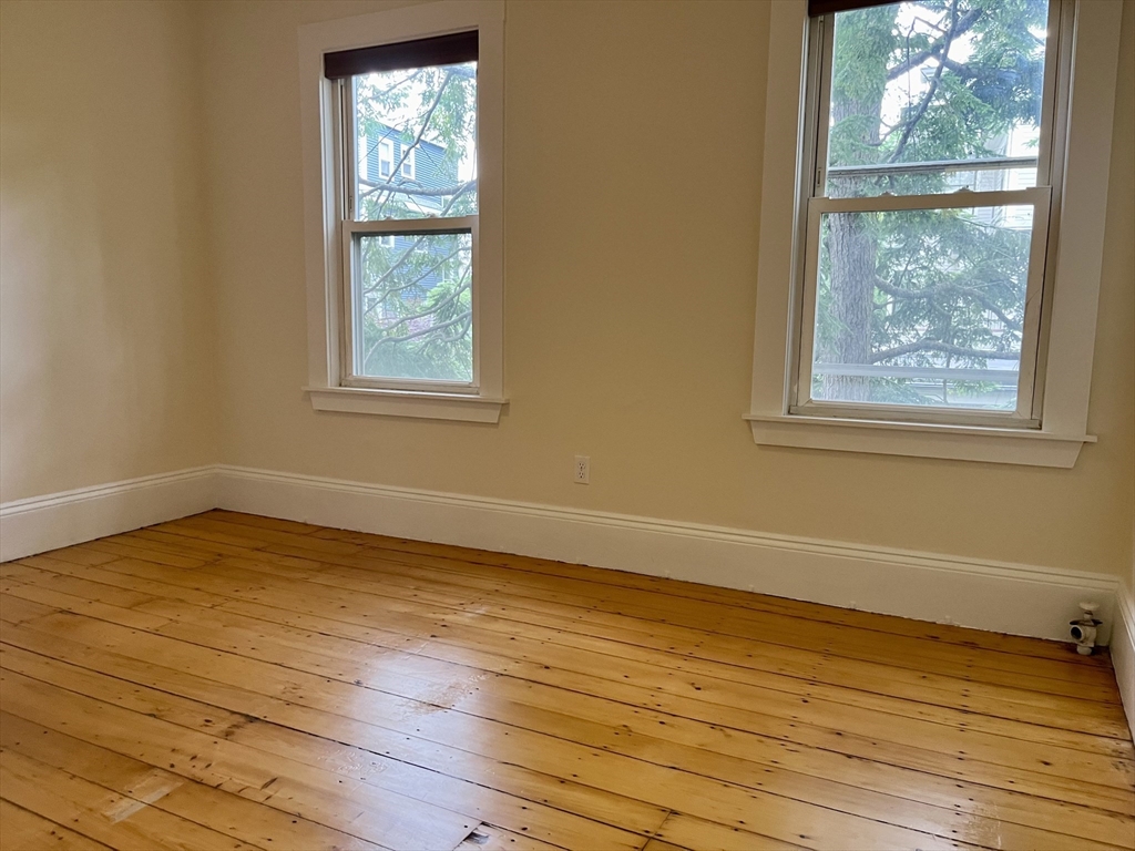 4 Fayette Park # 2