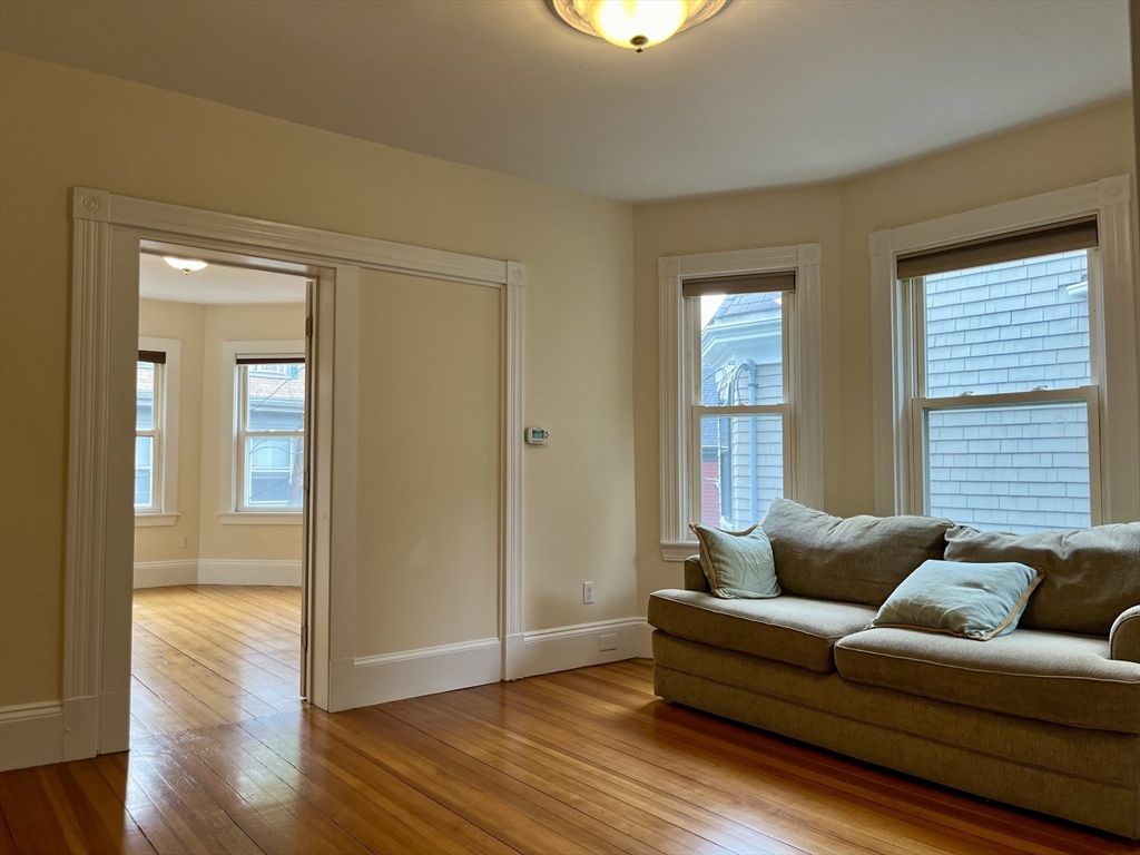 4 Fayette Park # 2