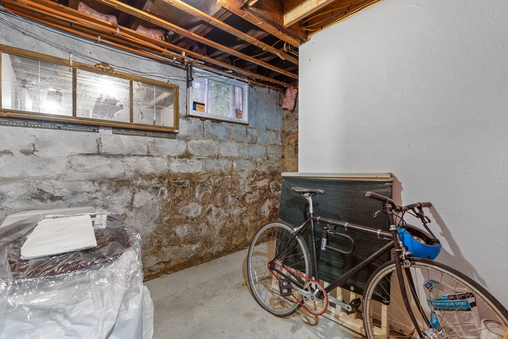 180 Fayerweather St # 3
