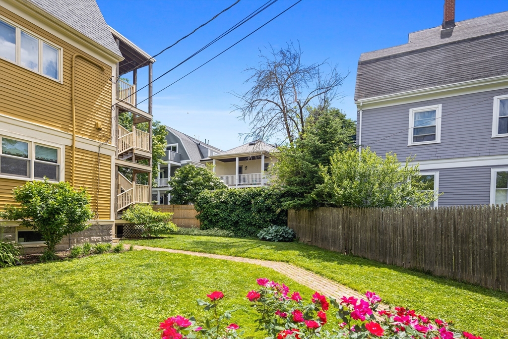180 Fayerweather St # 3