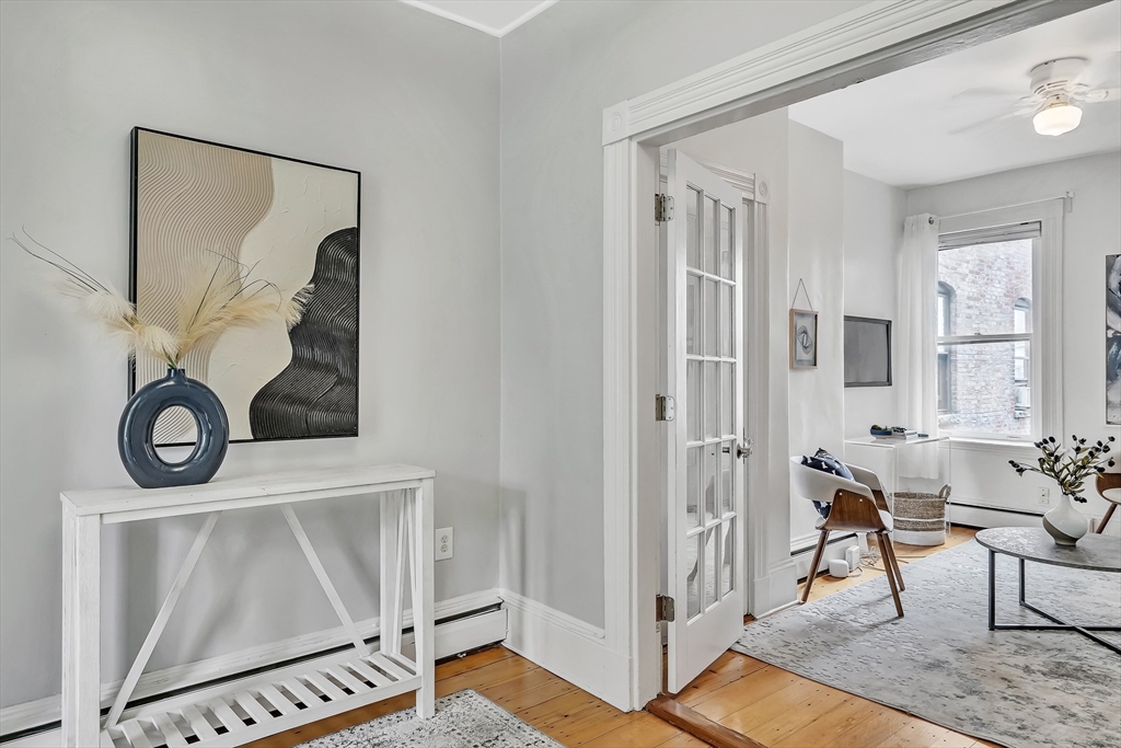 1228 Cambridge St Unit: 2