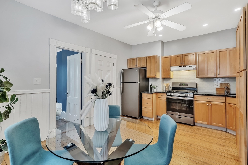 1228 Cambridge St Unit: 2
