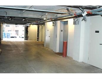 424 Massachusetts Ave # 202