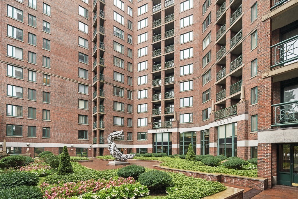 10 Rogers Street # 502
