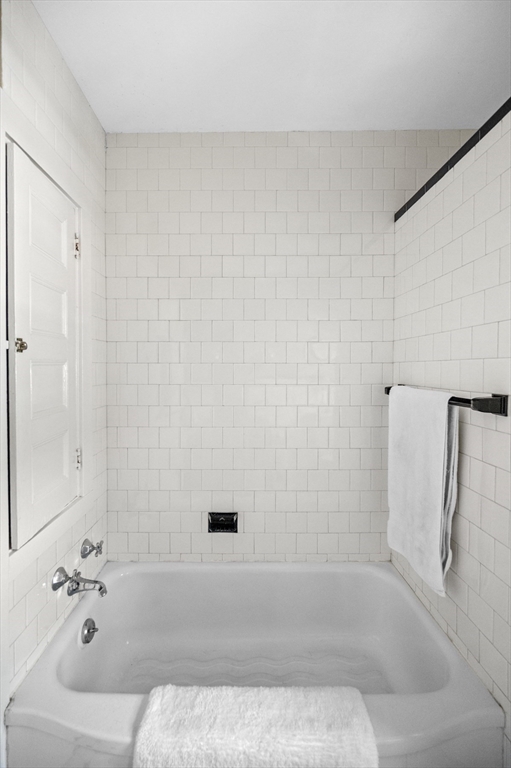 149 Elmwood